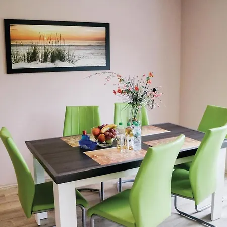 2 Bedroom Stunning In Rostock-roevershagen Дом отдыха *